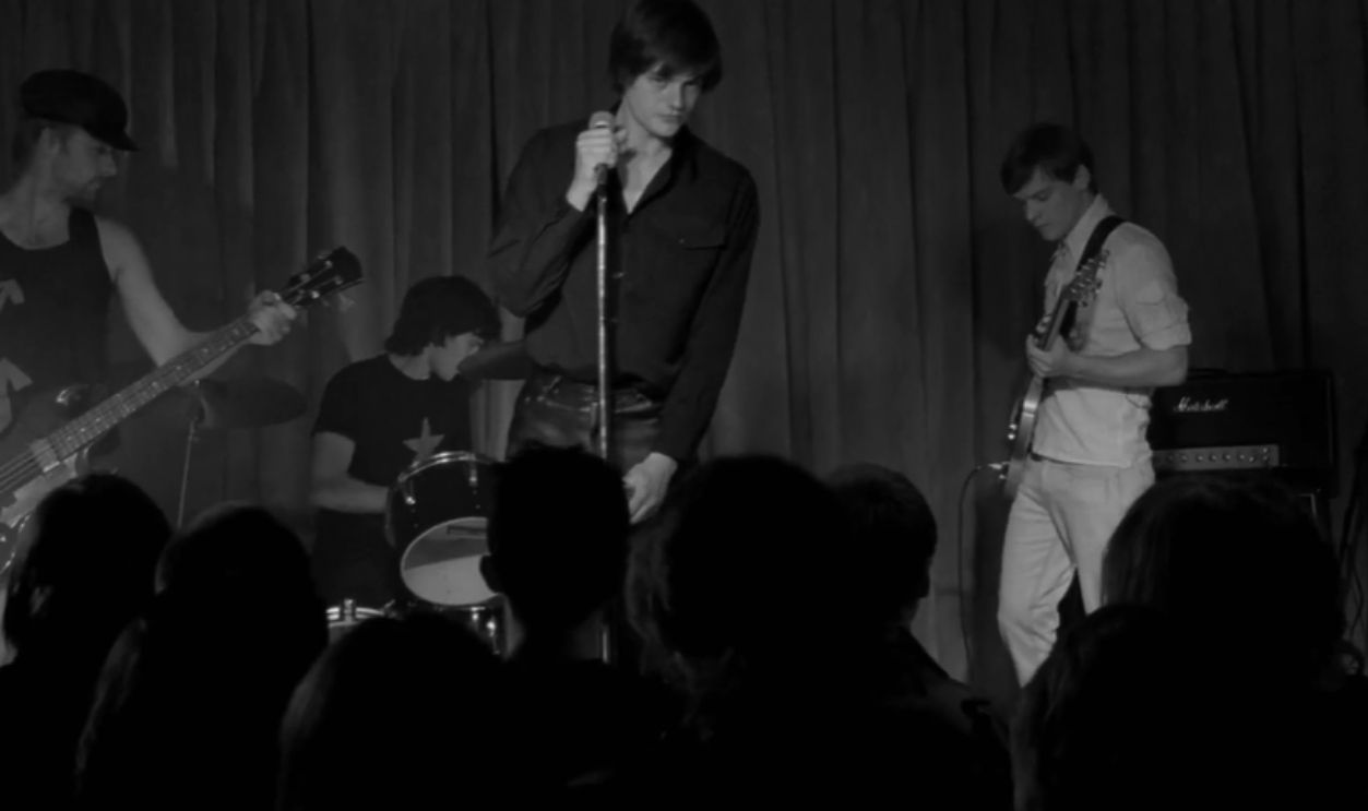 Screenshot from Control (2007) 