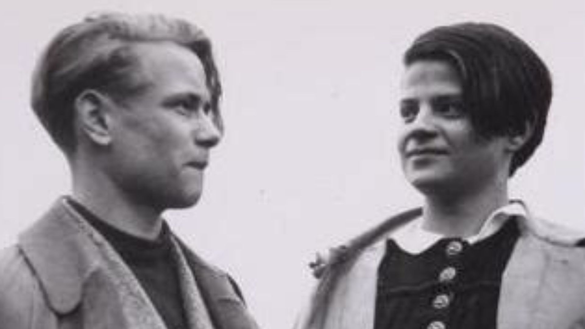 A photo of Werner and Sophie Scholl, taken by Hans Scholl