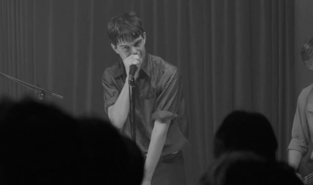 Screenshot from Control (2007) 