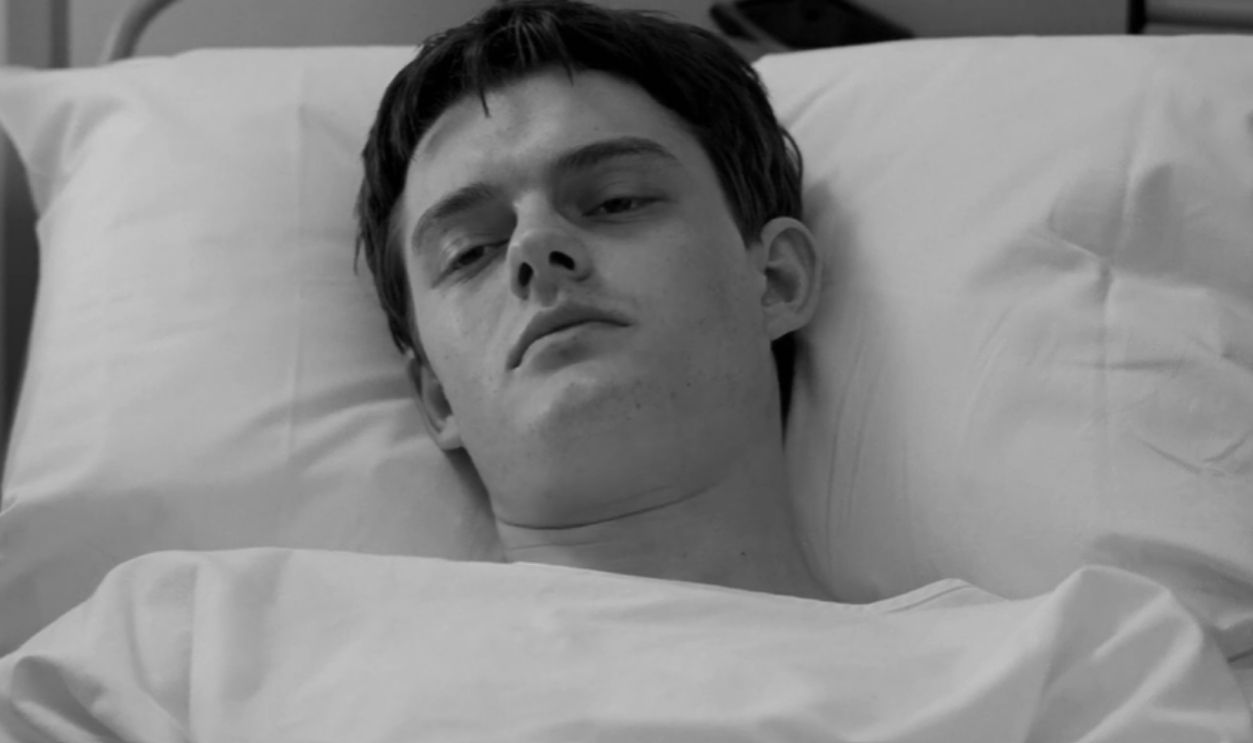 Screenshot from Control (2007) 