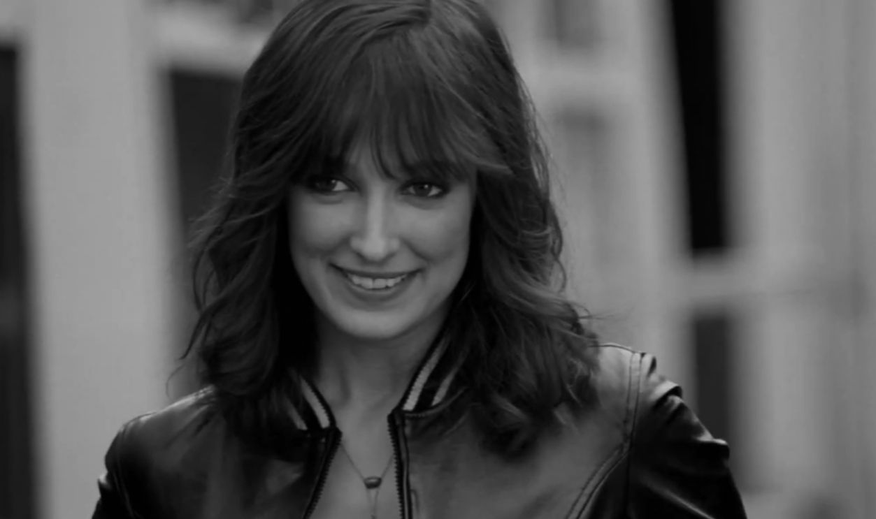 Screenshot from Control (2007) 