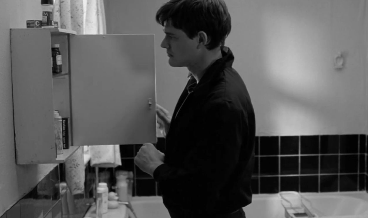 Screenshot from Control (2007) 