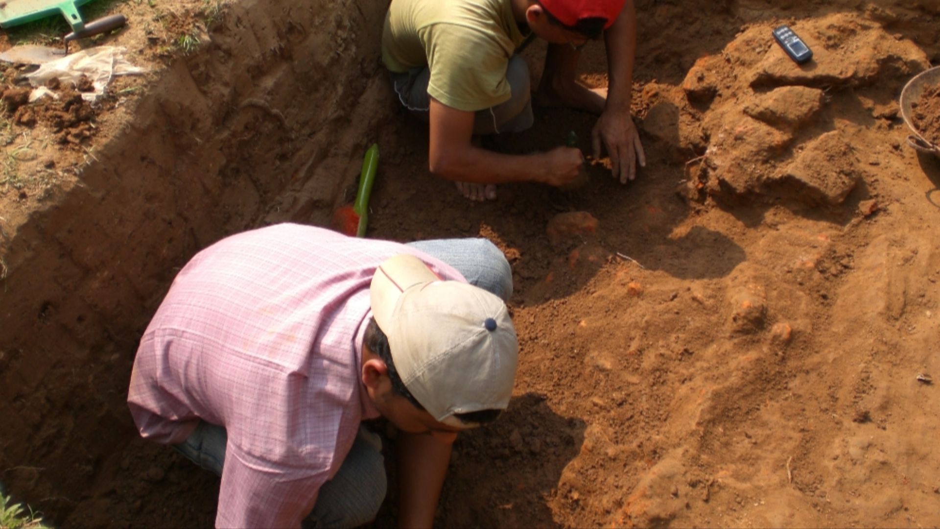 Archeologists working at Boteshwar site. Photograph taken by Shehab.