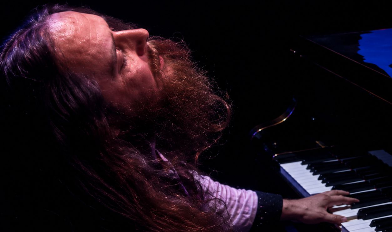 Screenshot from The Grateful Dead Movie (1977) 
