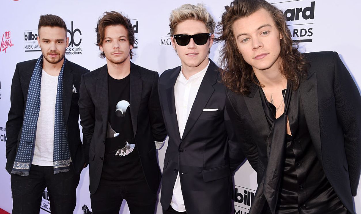 LAS VEGAS, NV - MAY 17: (L-R) Singers Liam Payne, Louis Tomlinson, Niall Horan and Harry Styles of One Direction attend the 2015 Billboard Music Awards at MGM Grand Garden Arena on May 17, 2015 in Las Vegas, Nevada. (