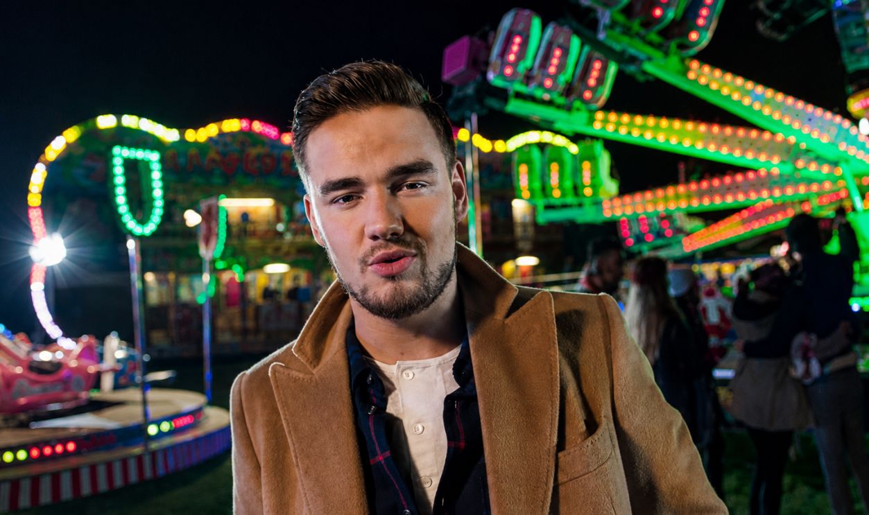 Screenshot from Night Changes by One Direction (2014)