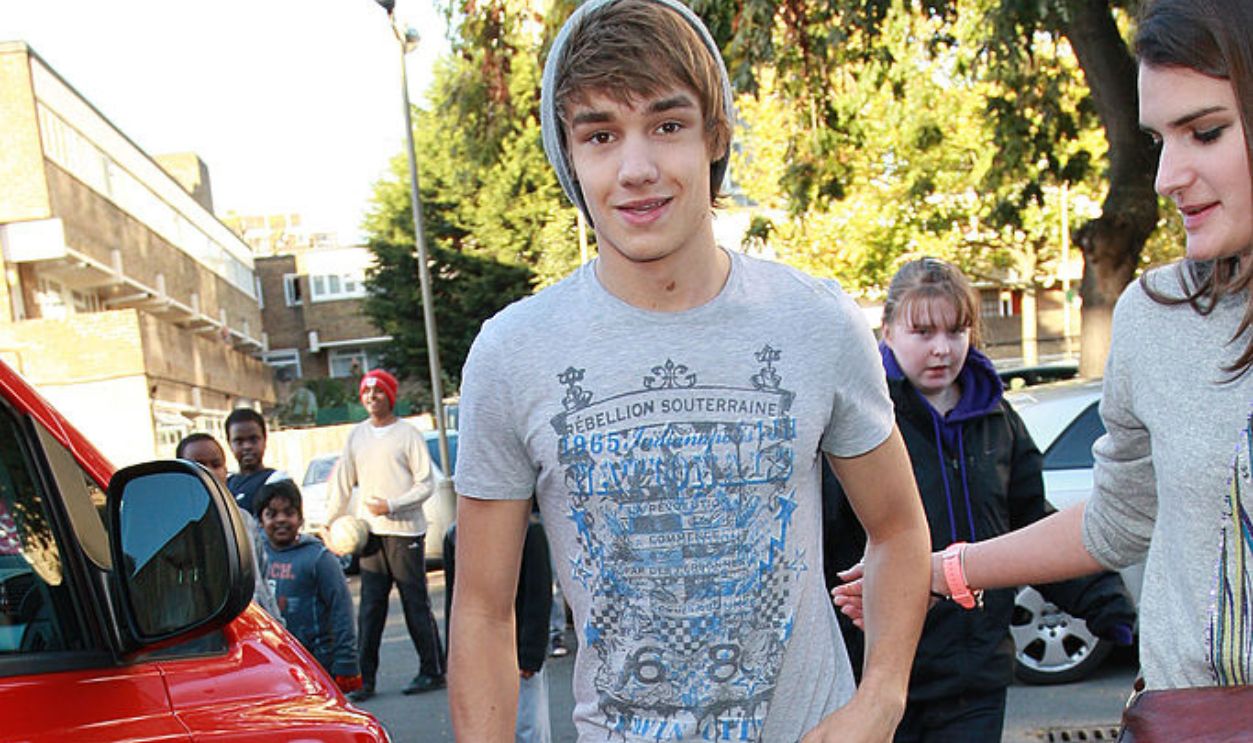 LONDON, UNITED KINGDOM - OCTOBER 25: Liam Payne sighted arriving at a recording studio on October 25, 2010 in London, England.