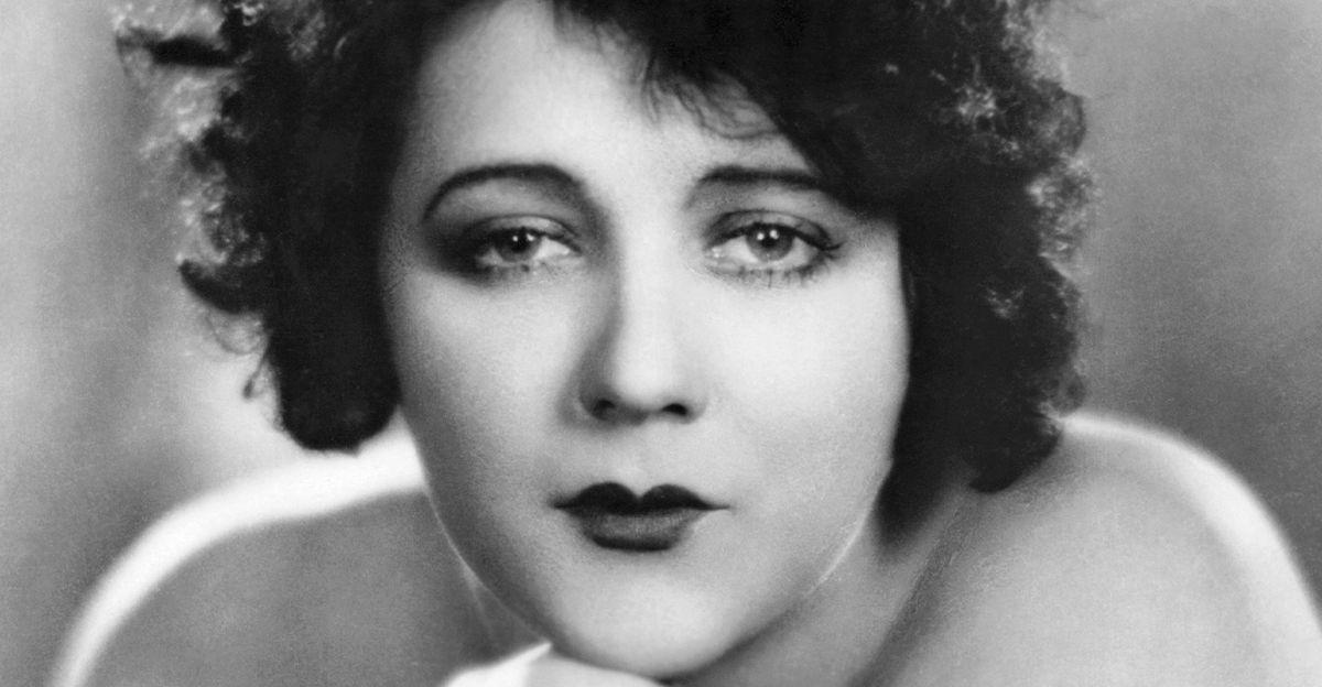 Black and white image of Actress Barbara La Marr