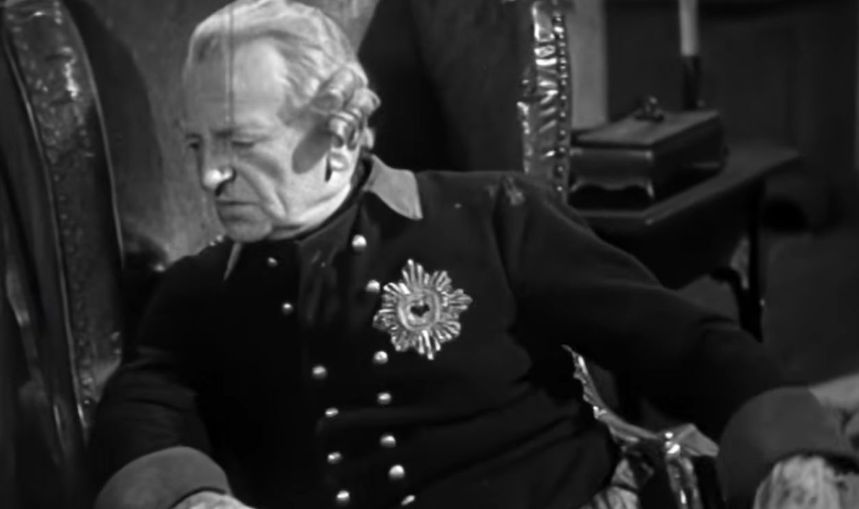 Screenshot from The Great King (1942) 