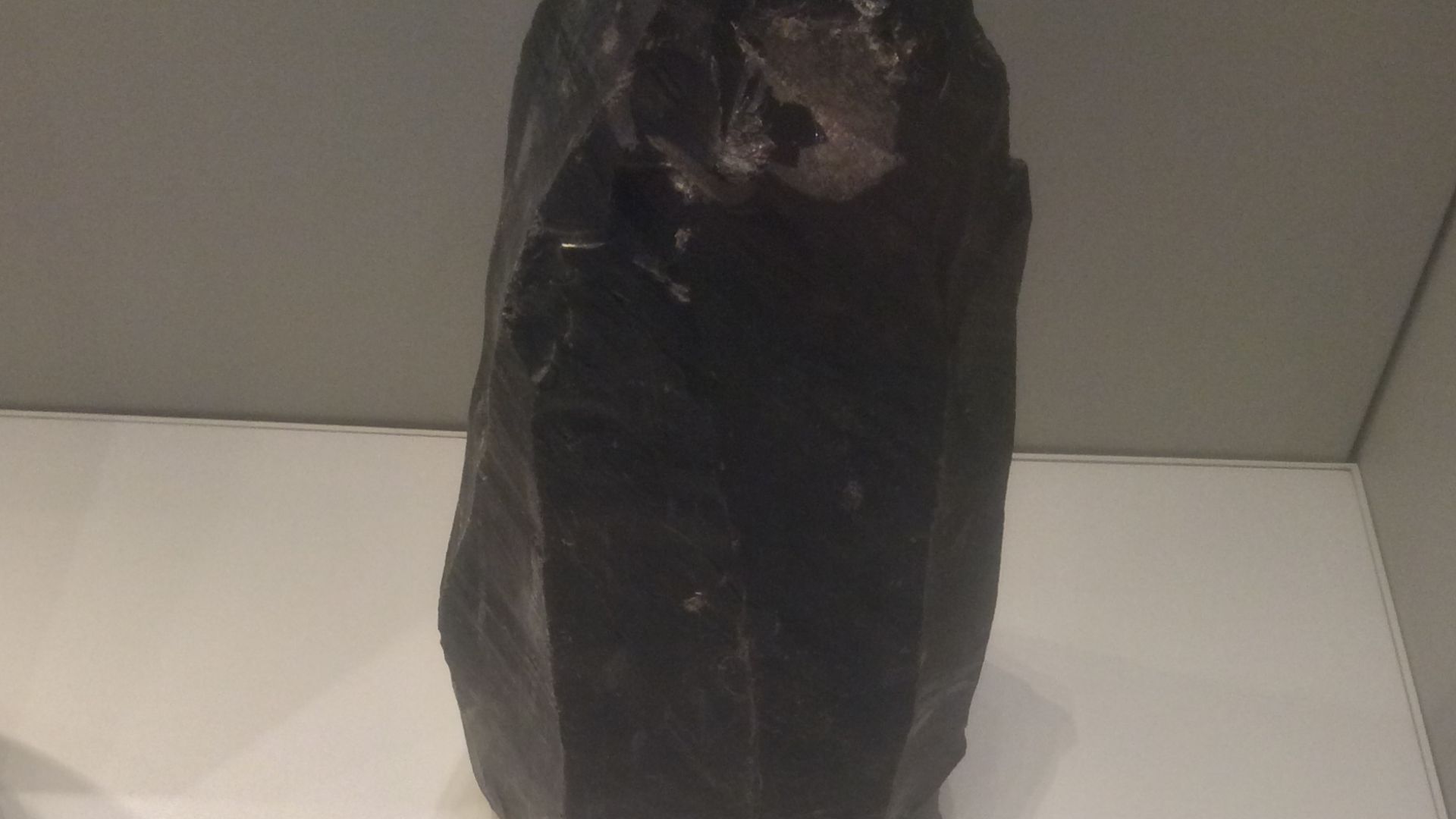 A large obsidian core from Tel Kabri. Believed to have been imported from Anatolia by members of the Wadi Rabah culture. Found before the 1957–1958 Tel Kabri excavations by Moshe Prausnitz of the Israel Department of Antiquities and Museums.