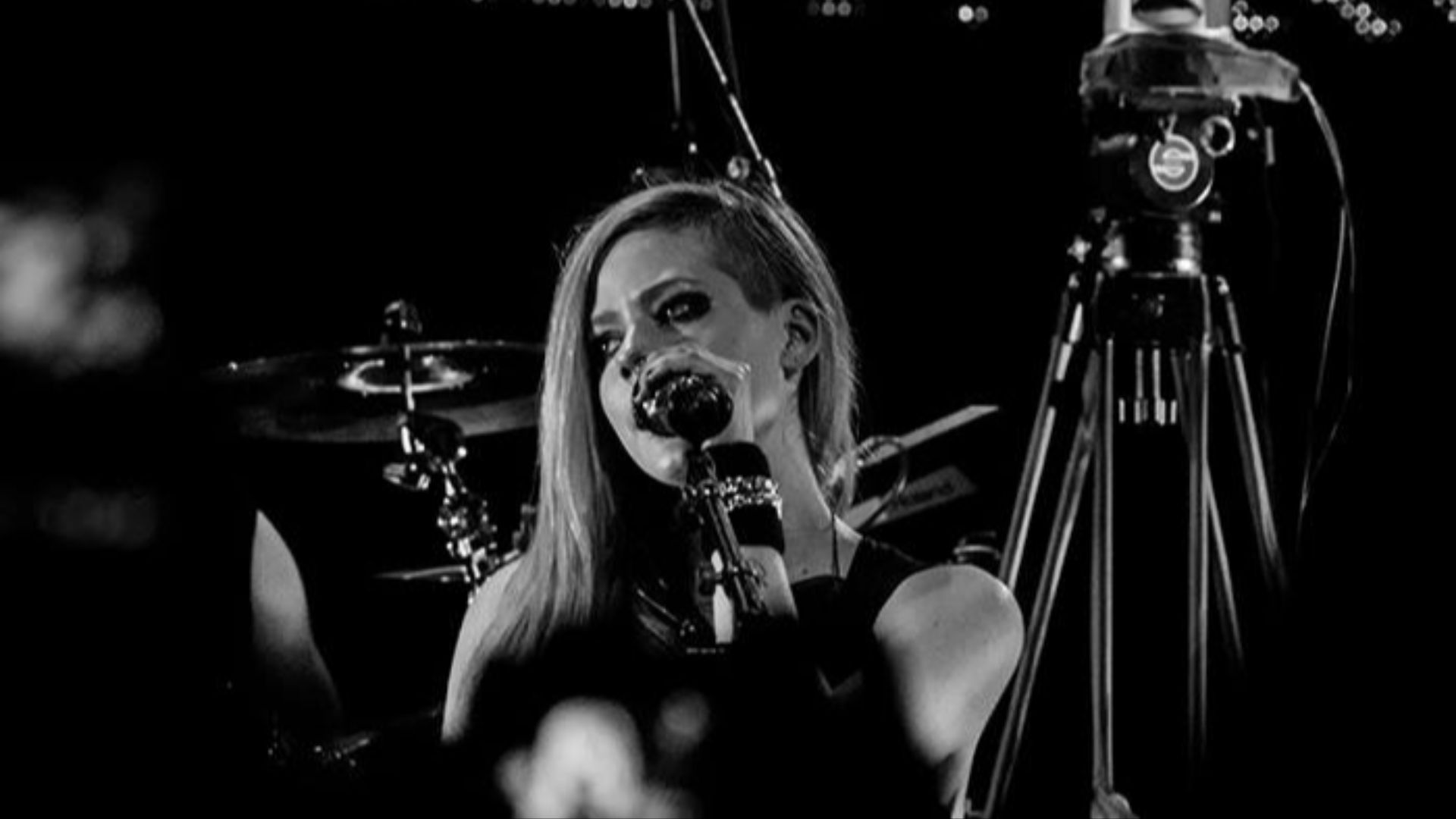 Avril Lavigne in São Paulo in the Avril Lavigne Tour