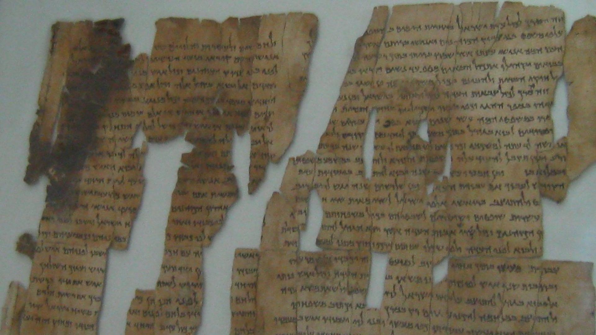 Dead Sea scrolls shown in Amman Archoelogy Museum