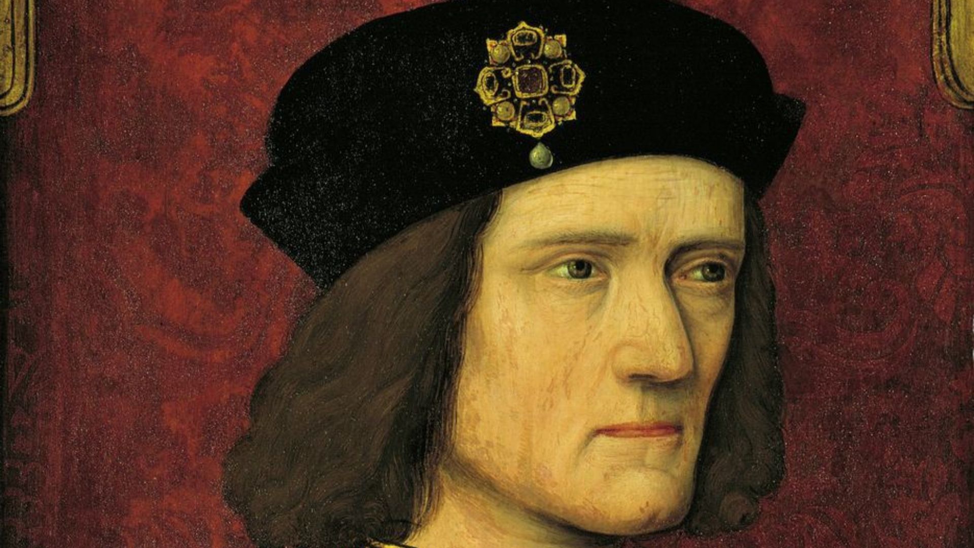 based on lost contemporary original of Richard III of England, in the British Royal Collections. It shows later alterations to raise the height of the right shoulder and narrow the eyes. The medallions in the upper corners of the painting represent the Em
