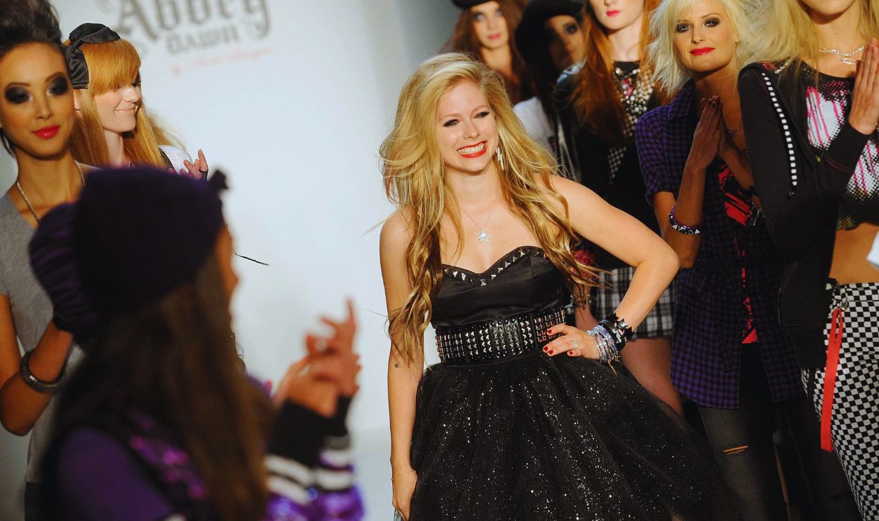 GettyImages-90753850 NY: STYLE360 Presents Abbey Dawn by Avril Lavigne Fall/Holiday 2009 - Runway