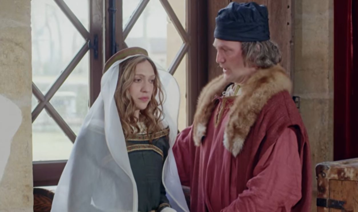 Screenshot from Secrets d'Histoire (2007-) 