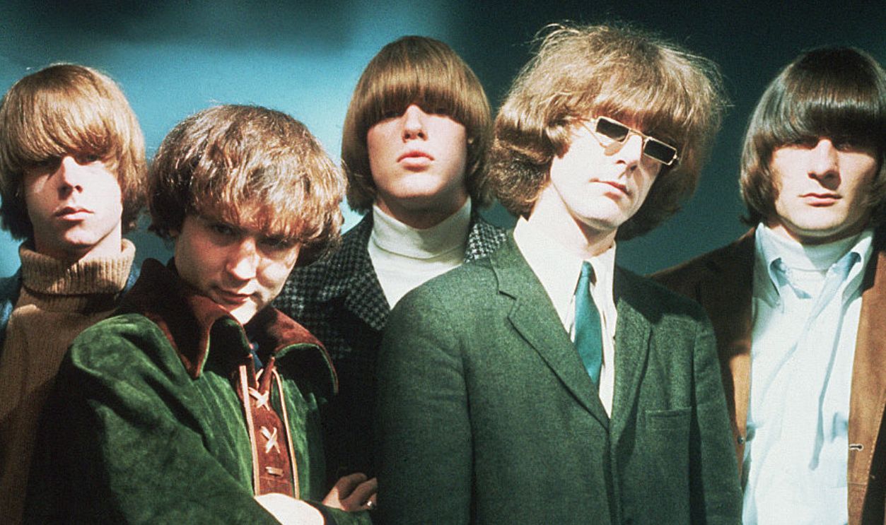Pop group The Byrds (l to r): Chris Hillman; Dave Crosby; Mike Clark; Jim McGuinn; and Gene Clark.