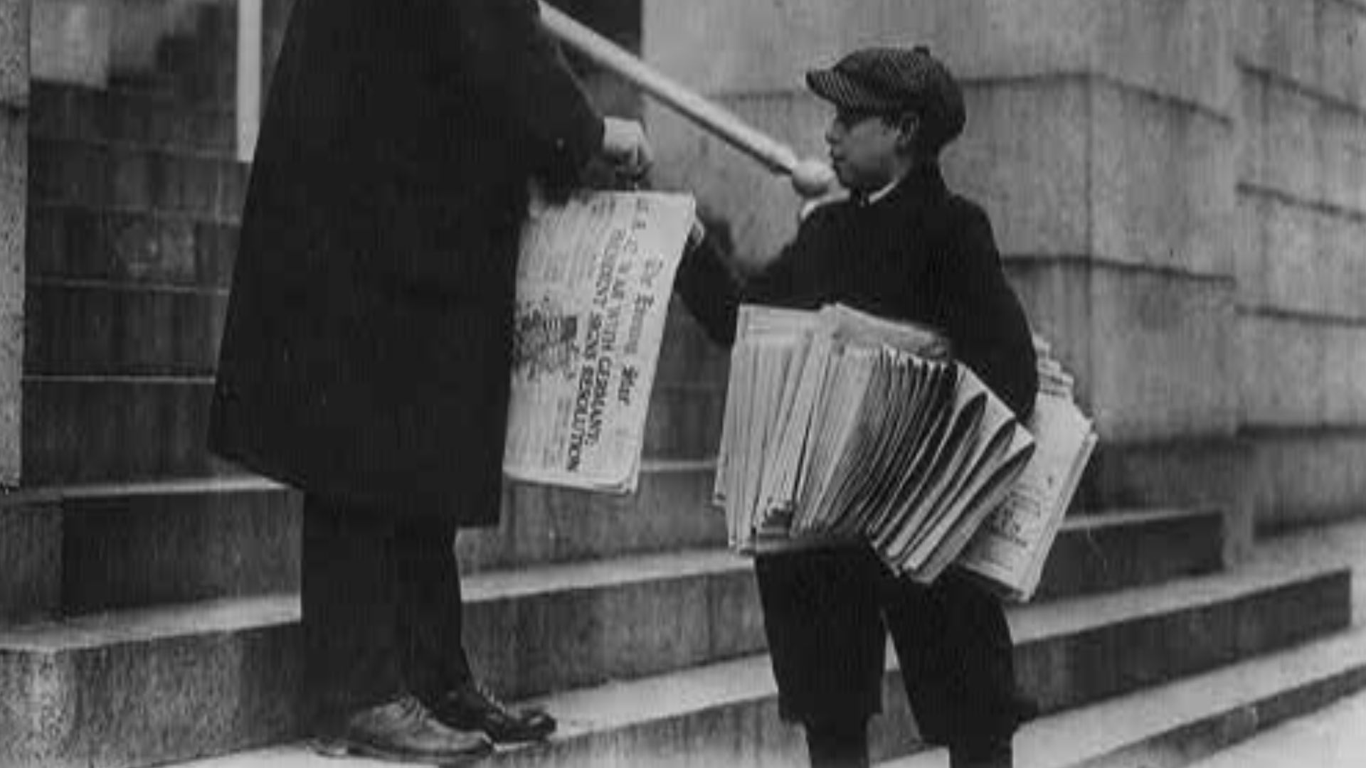 Man buying The Evening Star from newsboy, Washington, D.C. - headline reads