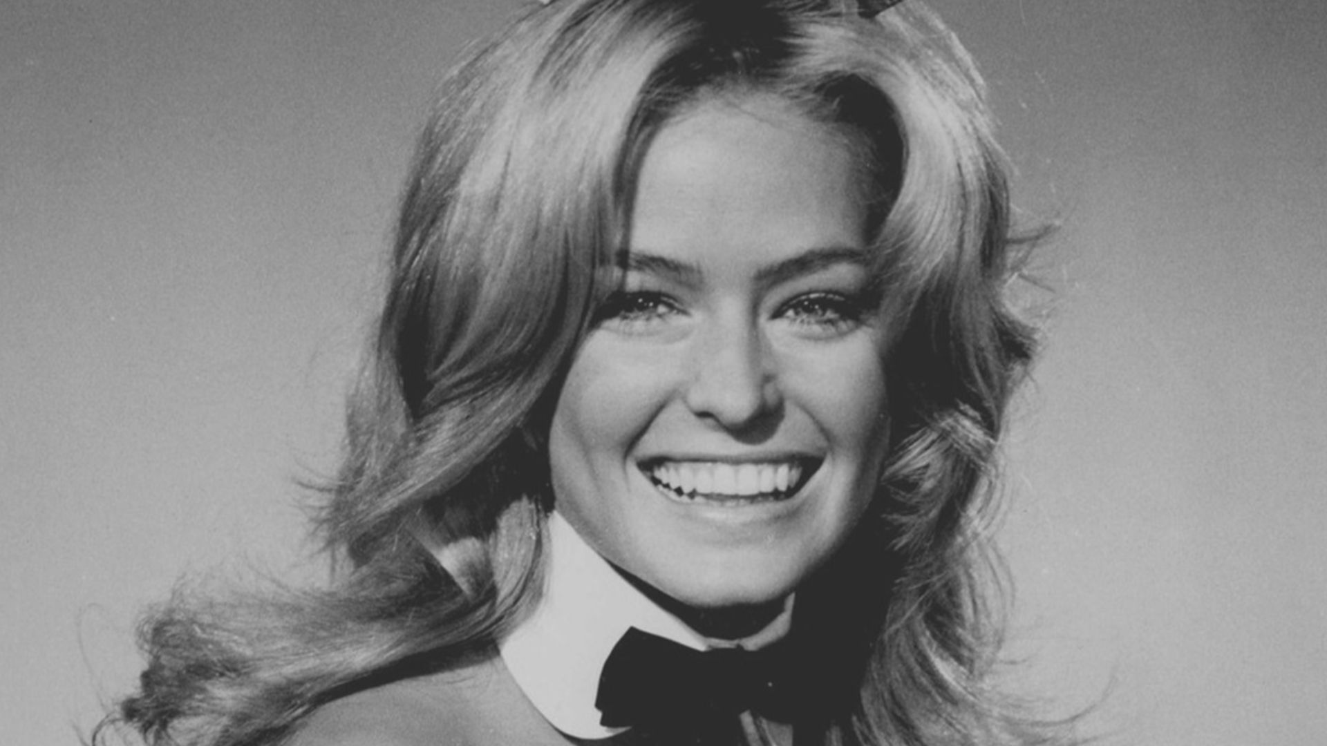 Studio portrait of actress Farrah Fawcett for the 1971 TV movie, The Feminist and the Fuzz.