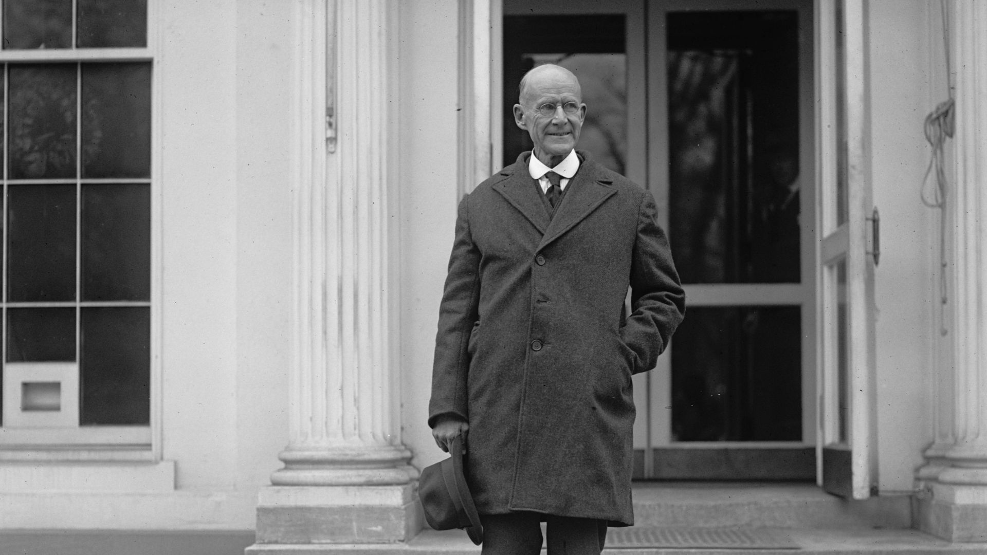 Title: Eugene Debs leaving White House, 12/26/21
Abstract/medium: National Photo Company Collection (Library of Congress)

Physical description: 1 negative :