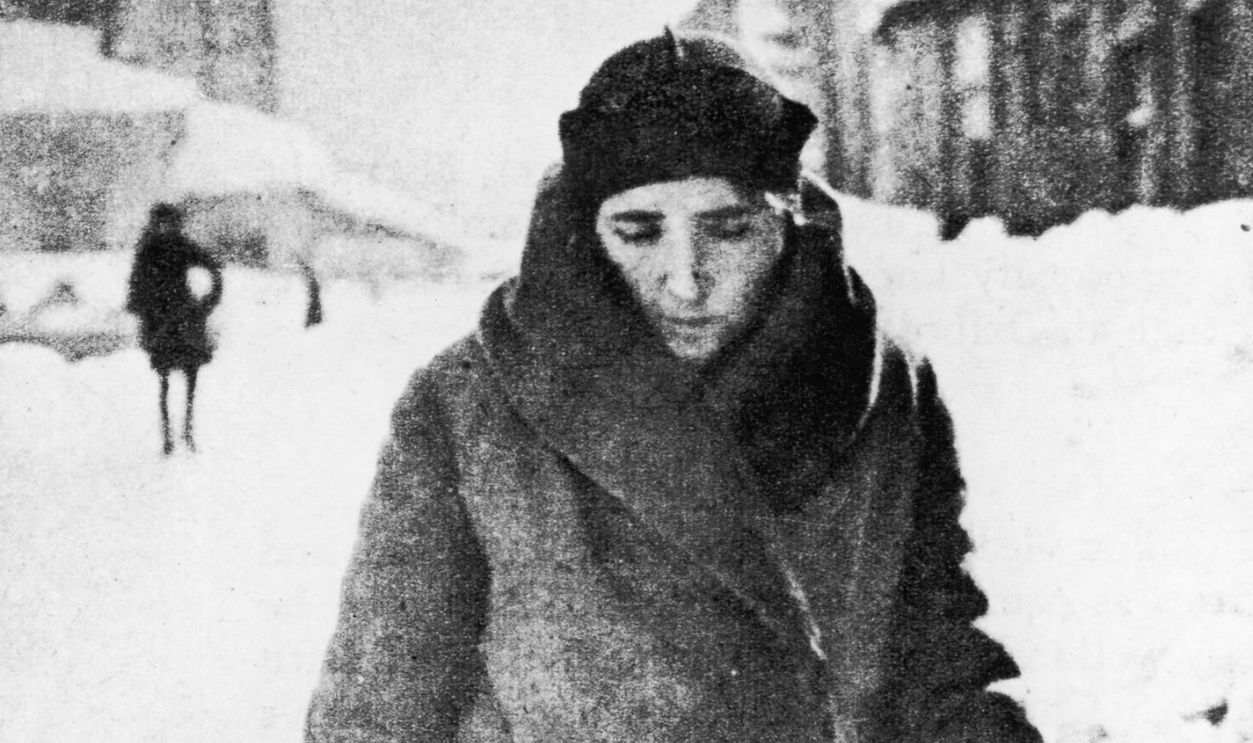 circa 1925: Nadezhda Alliluyeva-Stalin (1901 - 1932), the second wife of Joseph Stalin and mother of his children Vassily and Svetlana. They married in 1919 and she killed herself on November 8th, 1932.
