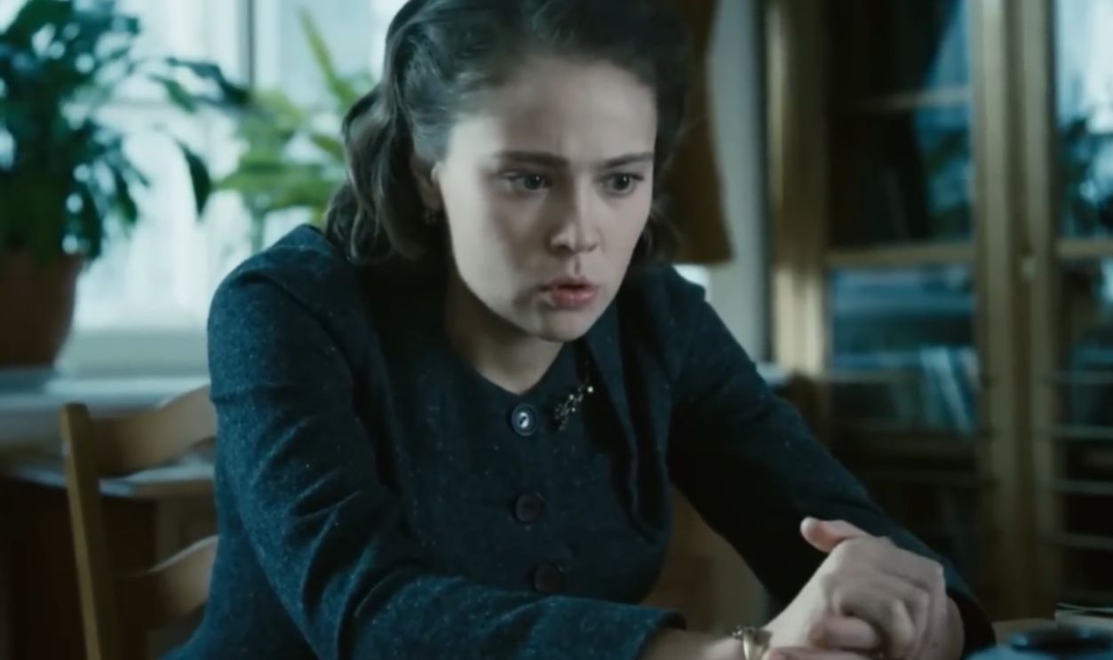 Screenshot from Svetlana (2018) 