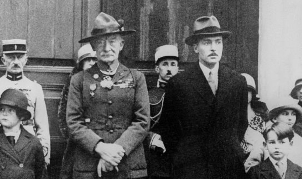 MONACO - MARCH 01: The family of MONACO. From left to right : Princess Charlotte, Prince LOUIS II, Princess Antoinette, Baden POWEL, Prince Pierre and Prince RAINIER.