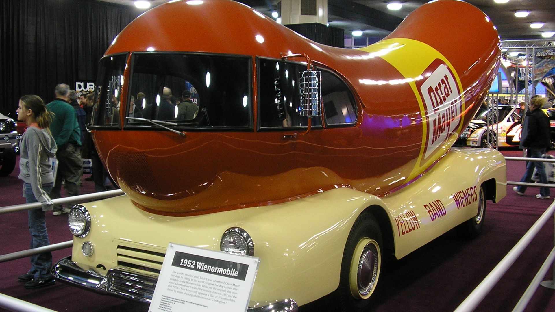 An en:Oscar Mayer en:Wienermobile at NAIAS 2005.  Note: Not the original Wienermobile, but similar.  Image taken by MrMiscellanious on en:January 21, en:2005 and released under the GNU FDL, providing there isn't an issue with the copyrighted logo in the p