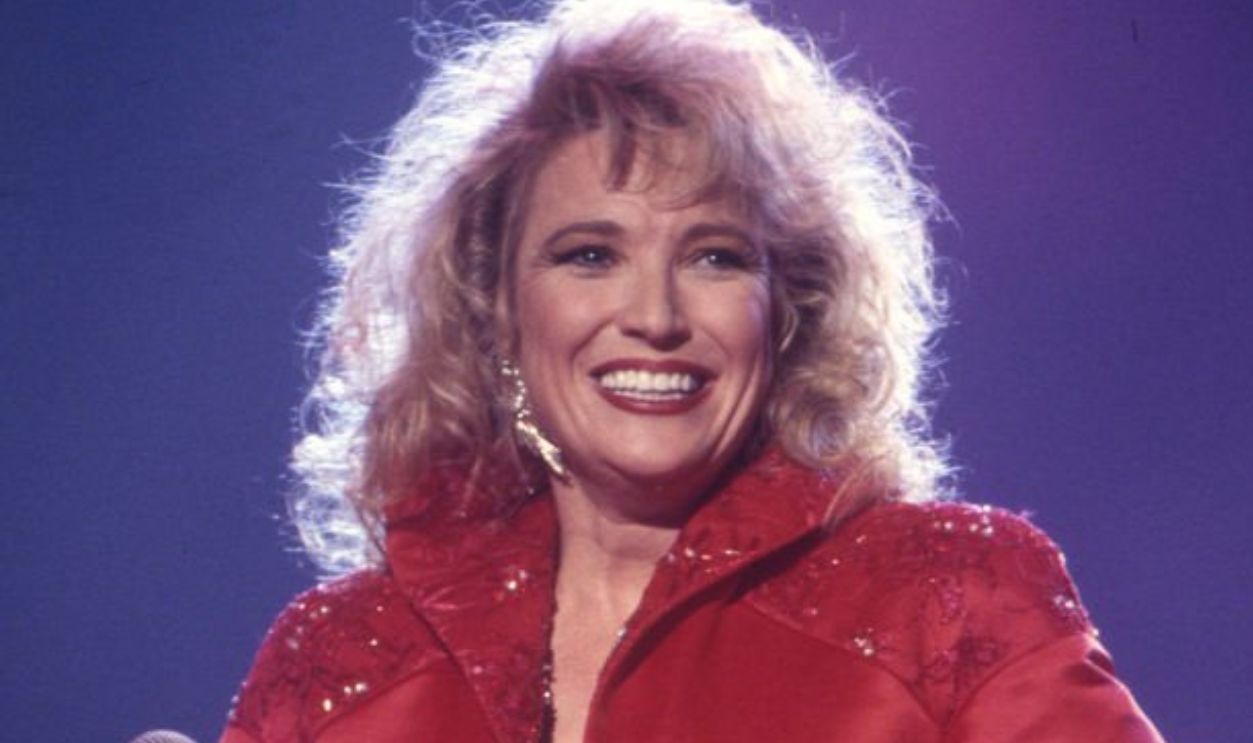 NASHVILLE - 1992: Country singer and songwriter Tanya Tucker performs show 1992 in Nashville, Tennessee. 