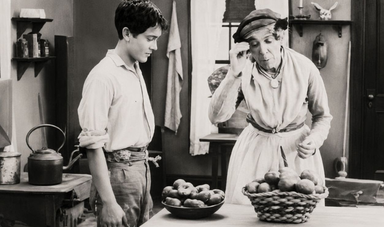 Screenshot from Tom Sawyer (1917) 