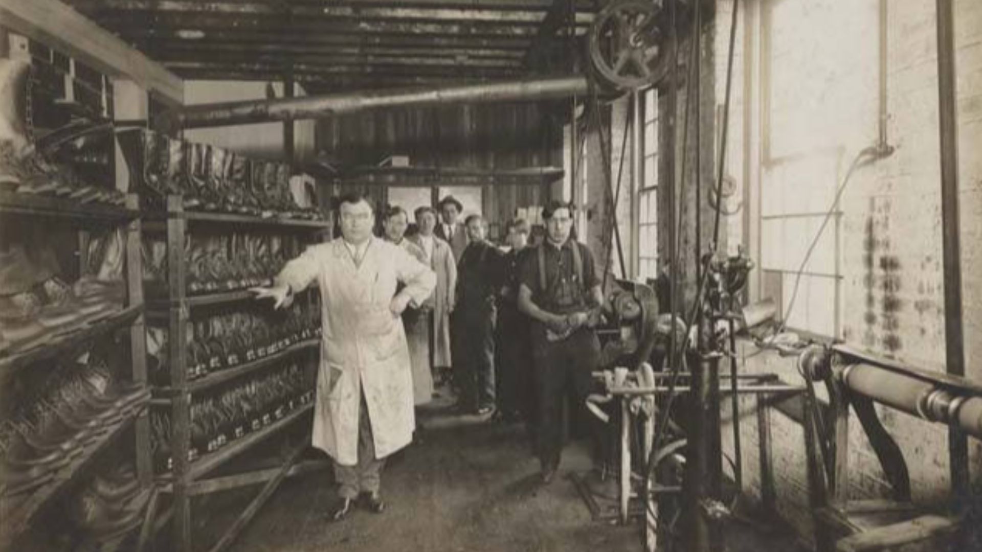 Hugh L. Currin and Warren Greene opened the Currin-Greene Shoe Manufacturing Company in 1908 on Eastlake Avenue, north of downtown Seattle. The company made boots and specialty work shoes sold throughout the Pacific Northwest and Alaska. They were particu