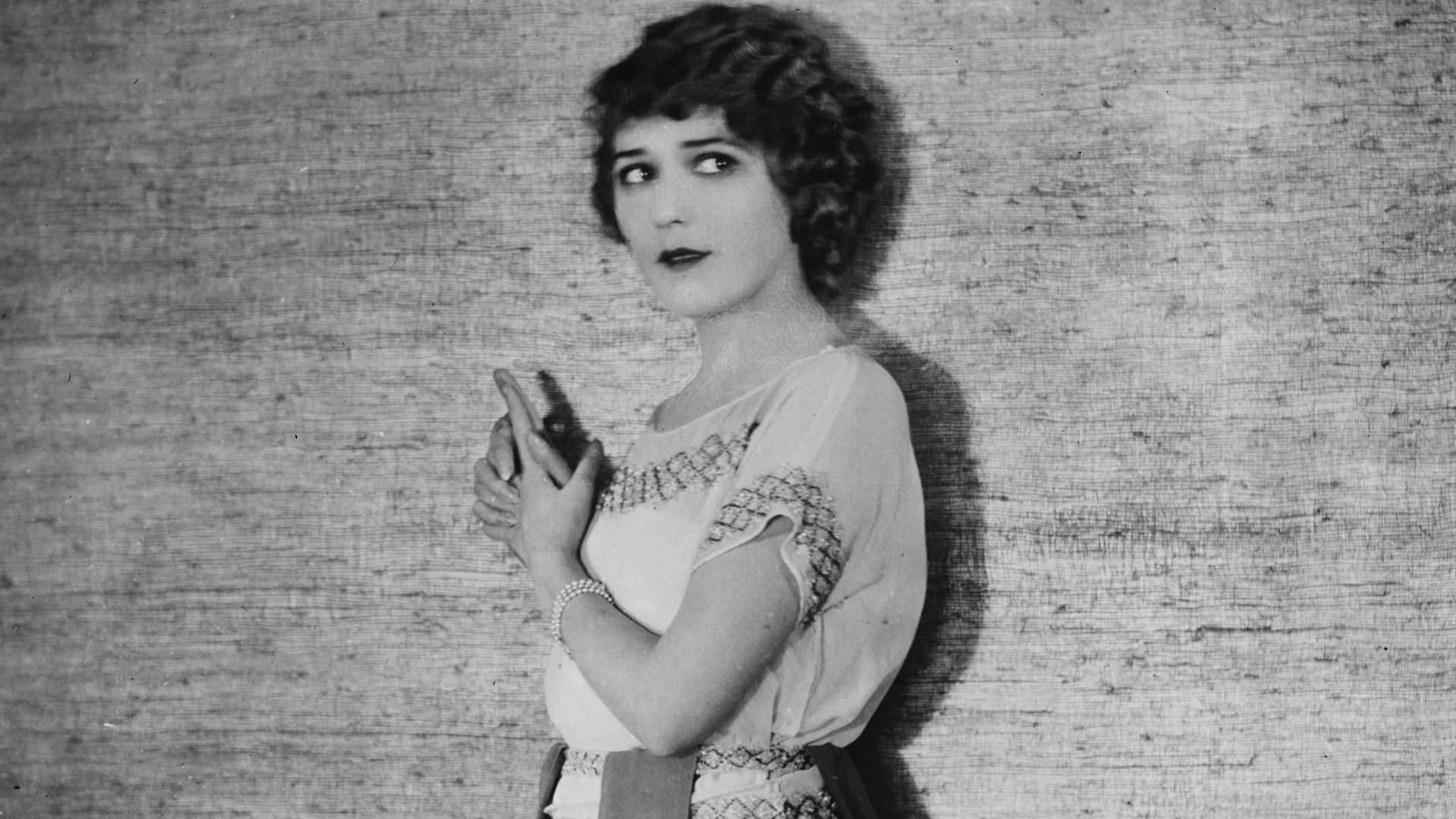 Title: Mary Pickford
Abstract/medium: 1 negative : glass ; 5 x 7 in. or smaller.