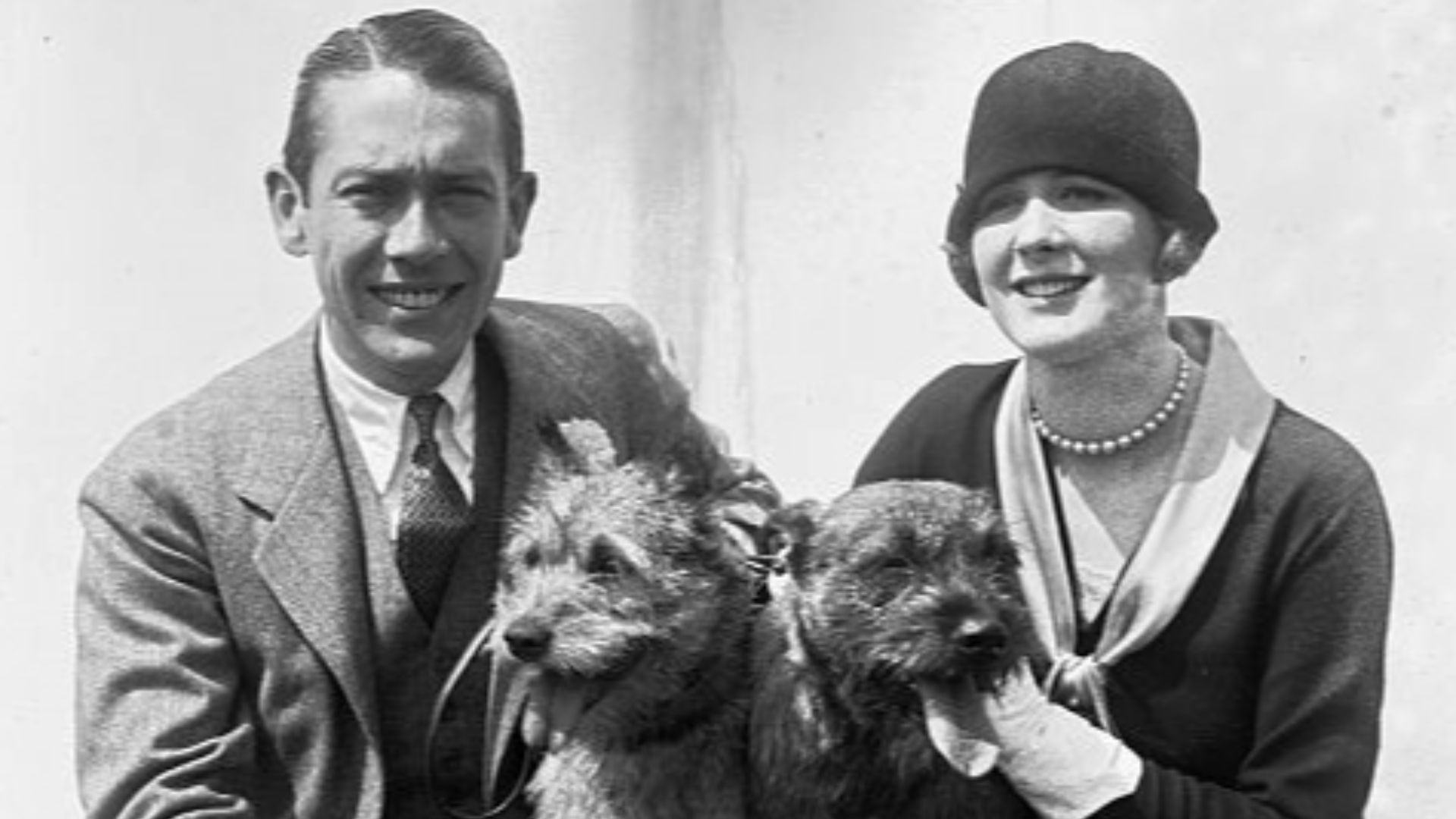 American actors Jack Pickford (1896-1933) and Marilyn Miller (1898-1936)