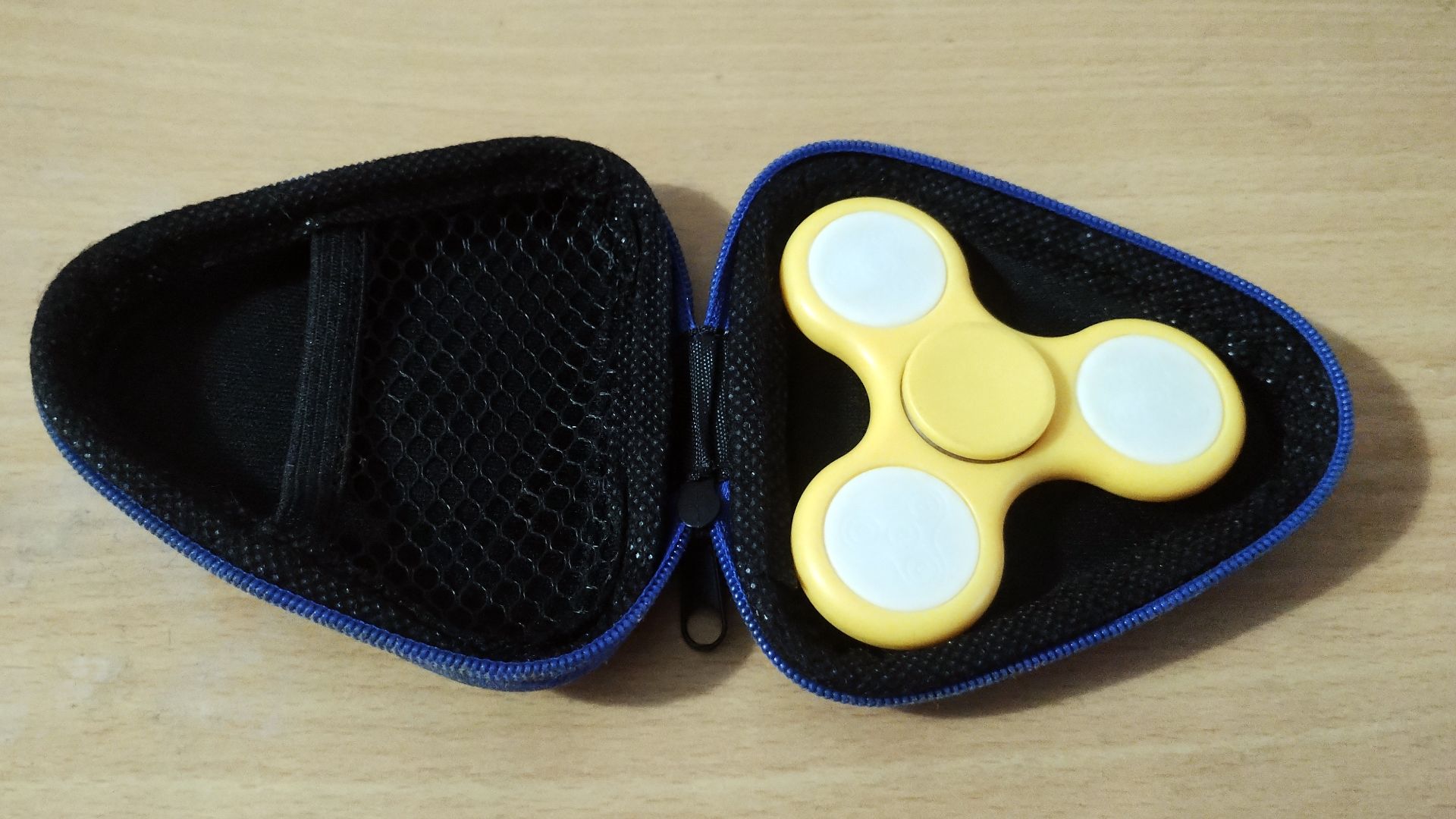 Fidget spinner (Yellow), Bangalore, 2026