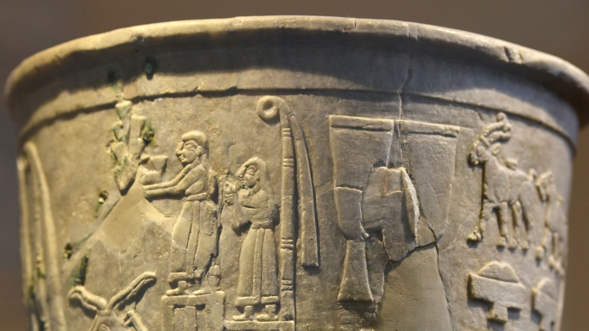 This is the top register of the sacred or votive vase of Warka. From Warka (ancient Uruk), southern Mesopotamia, in modern-day Iraq. Jemdet Nasr period, 3000-2900 BCE. The Iraq Museum in Baghdad.