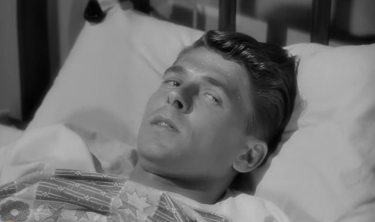 Screenshot from Knute Rockne: All American (1940) 