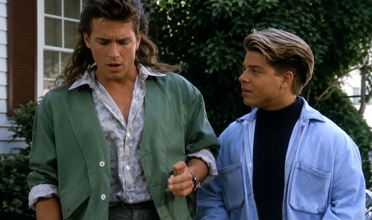 Screenshot from An Eight Is Enough Wedding (1989) 