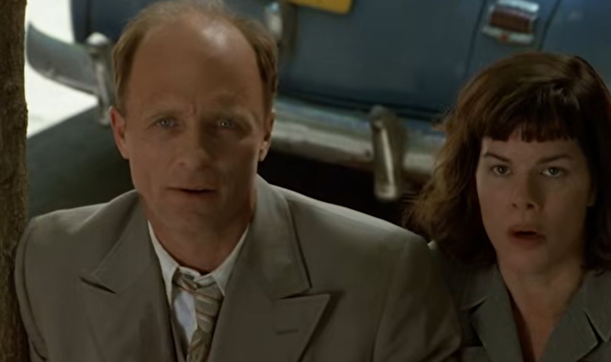 Screenshot from Pollock (2000)