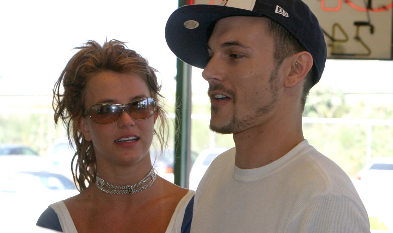 Britney Spears and Kevin Federline are seen on April 20, 2004 in Los Angeles, California. 