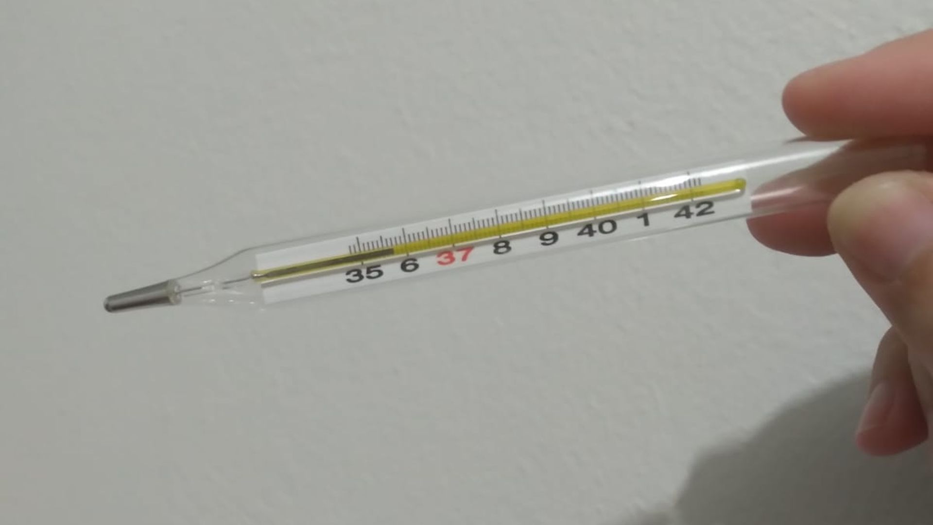 common mercury thermometer for body temperature mesuring