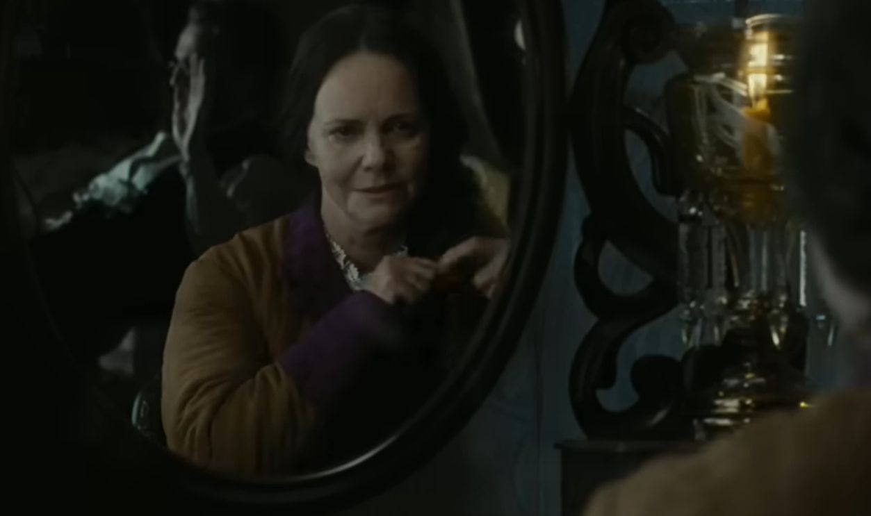 Screenshot from Lincoln (2012)