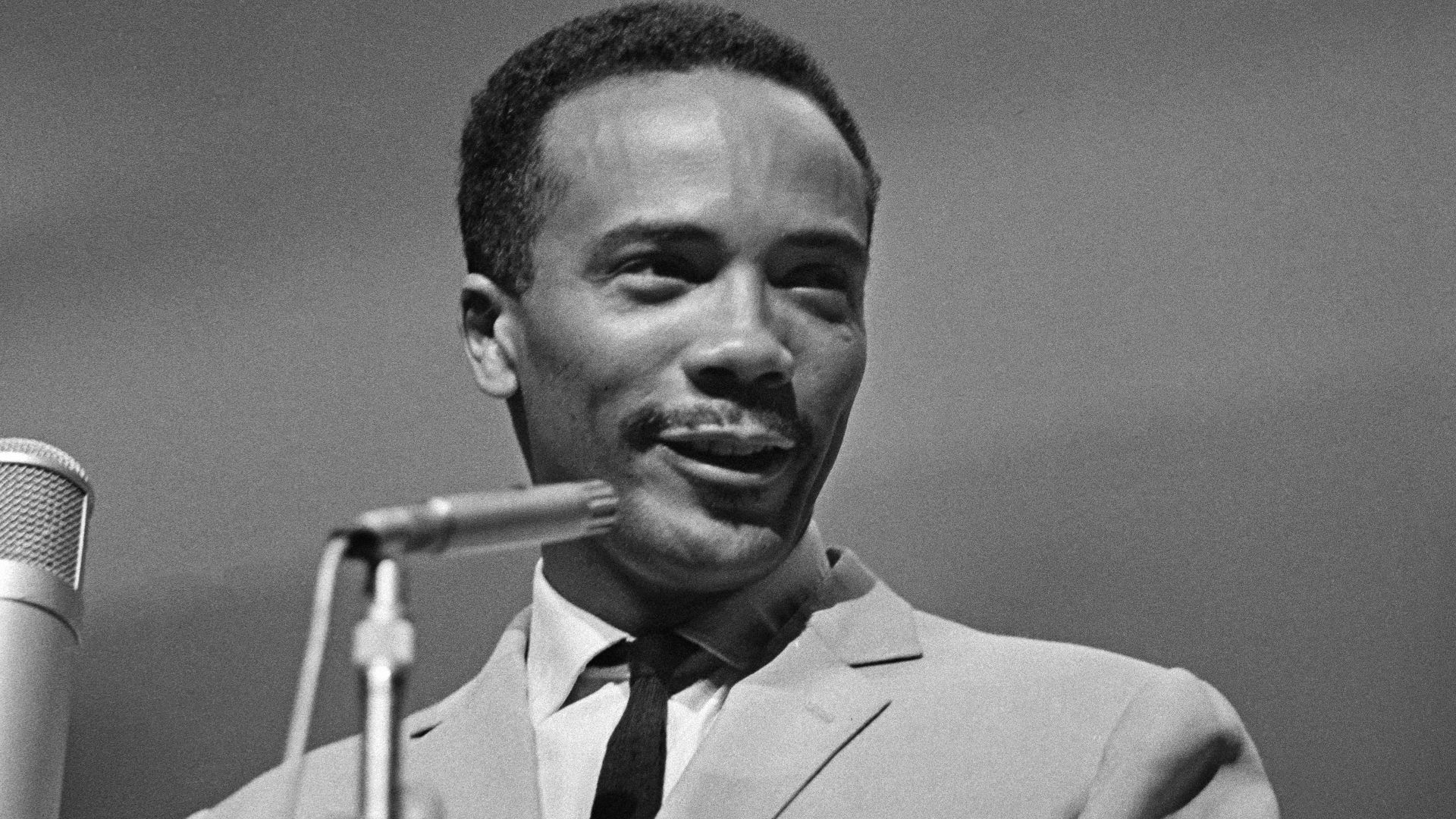 Photograph of the American musician Quincy Jones performing in Culture Hall, Helsinki.
