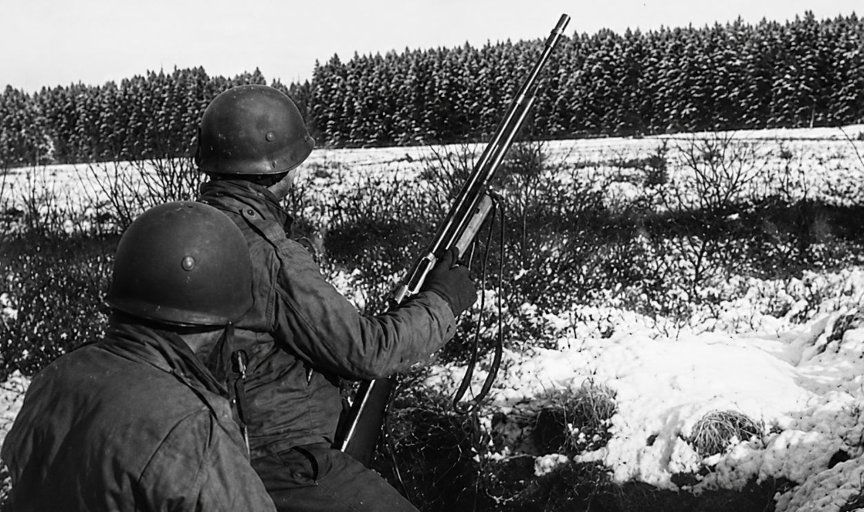 Screenshot from Frontlines (2023) 