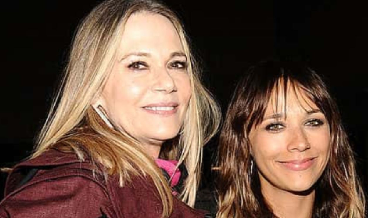 LOS ANGELES, CA - JUNE 21: L-R) Peggy Lipton, actress Rashida Jones and musician/producer Quincy Jones attend the after party for 'Celeste And Jesse Forever' at the 2012 Los Angeles Film Festival held at Luxe Hotel on June 21, 2012 in Los Angeles, California.