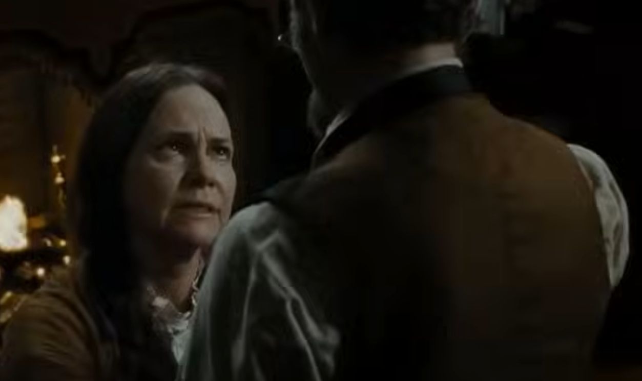 Screenshot from Lincoln (2012)