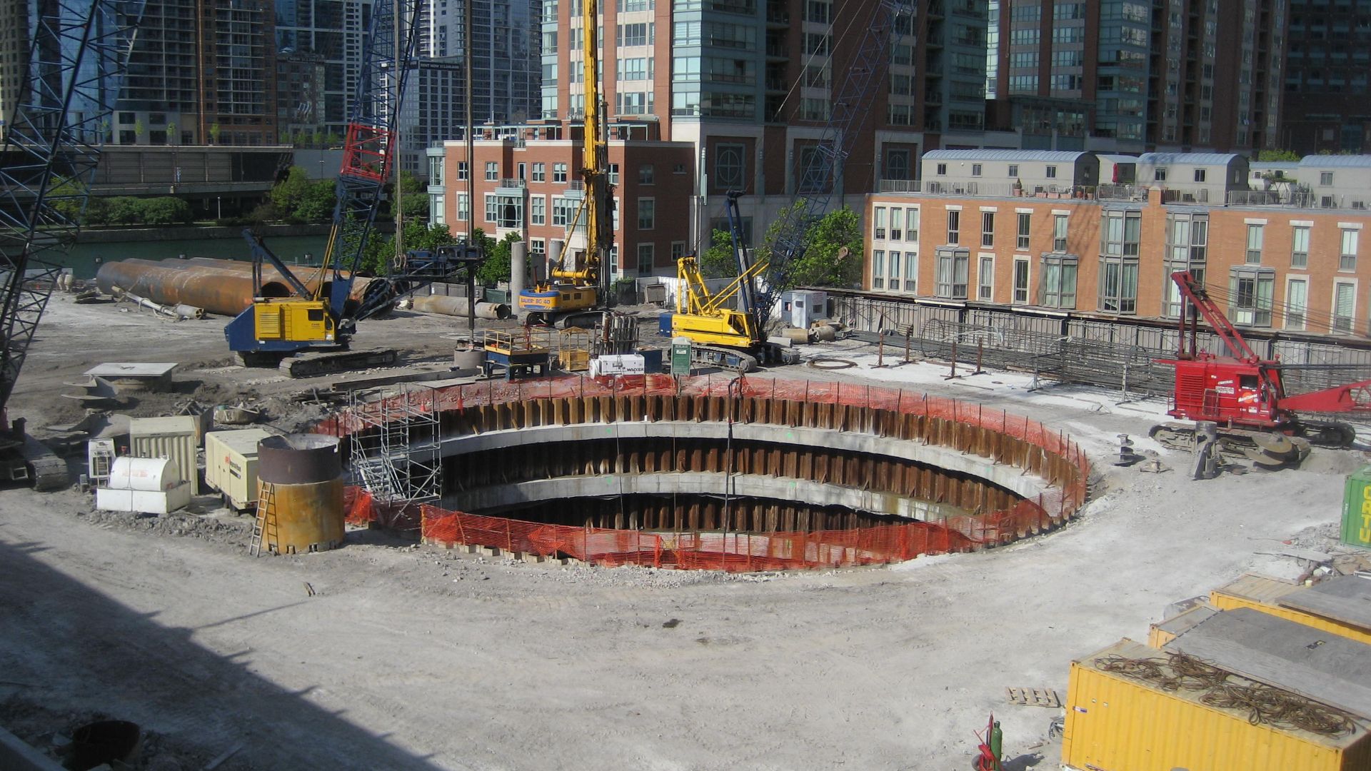 Picture of the construction site for the Chicago Spire from Lake Shore Drive.