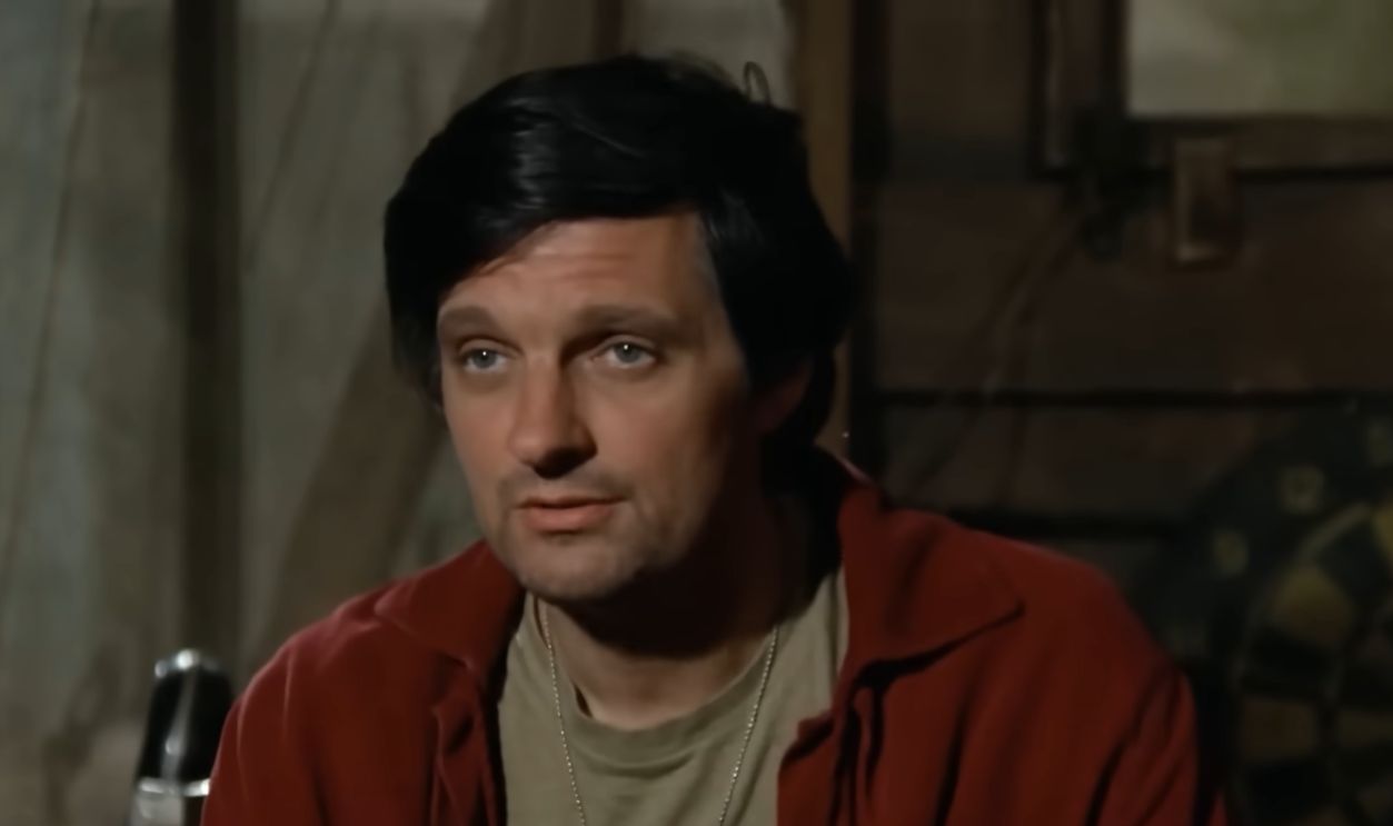 Screenshot from M*A*S*H (1972–1983)