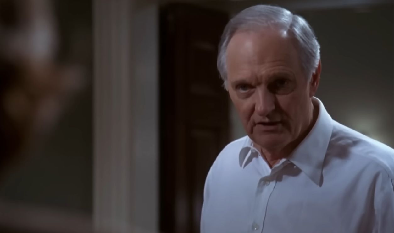 Screenshot from The West Wing (1999–2006)