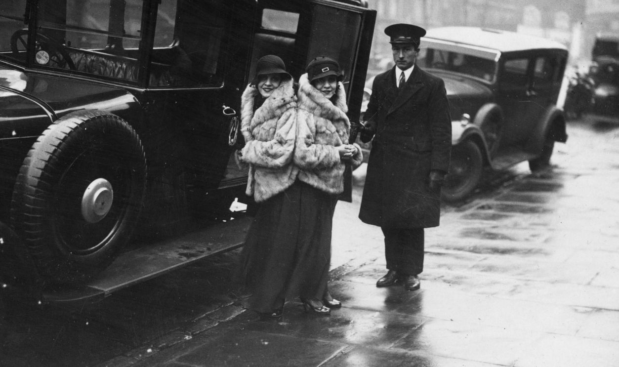 Daisy and Violet Hilton