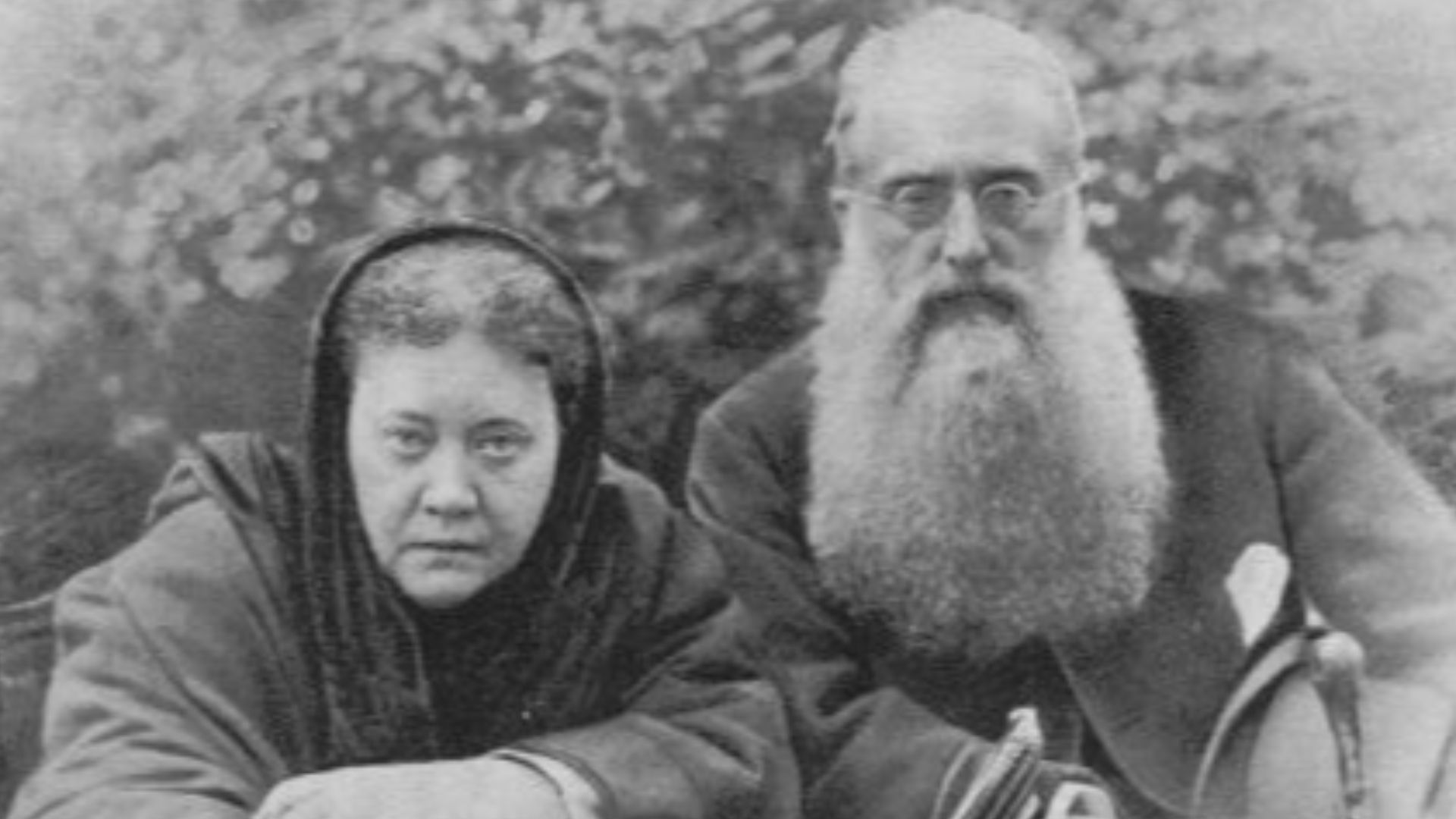 File:Blavatsky and Olcott.jpg