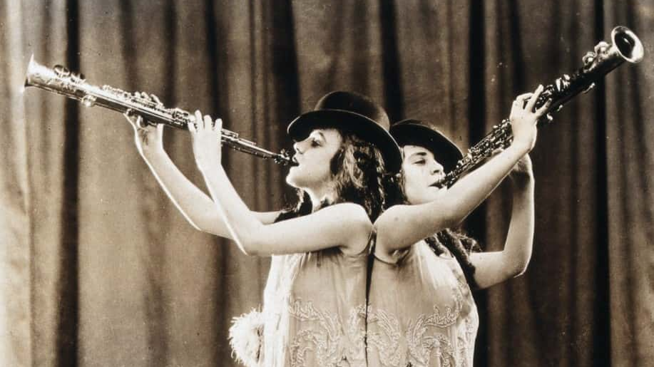 Daisy and Violet Hilton facts